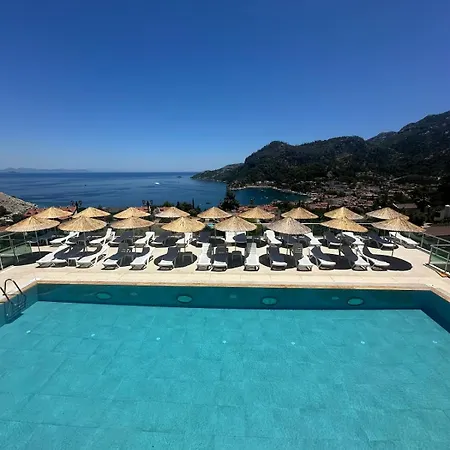 Sweet Home Turunc - Sea View Suites With One Bedroom 公寓 图兰克