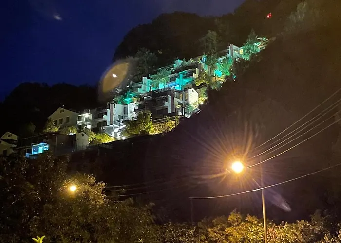 Sweet - Sea View With One Bedroom * تورونشْ